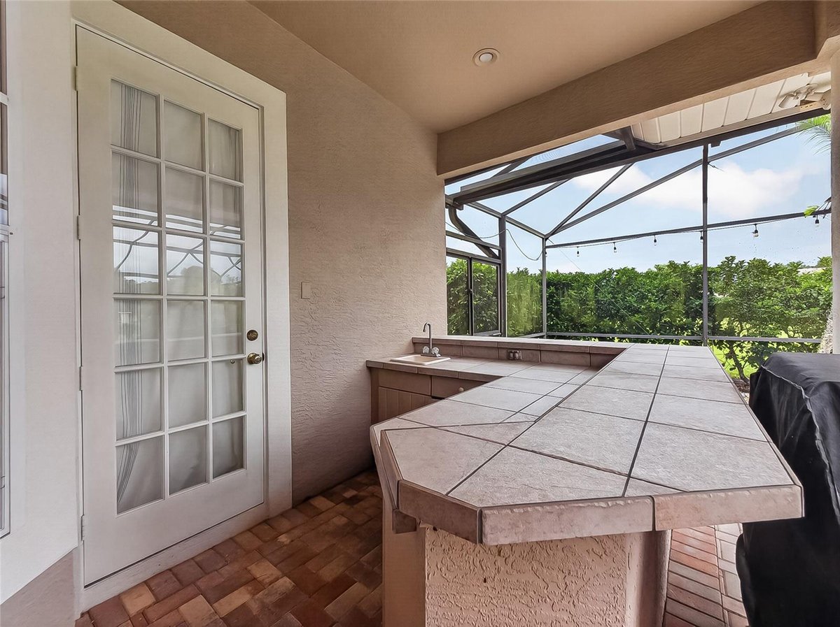 Covered Lanai